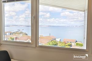 Photo 21- click for photo gallery